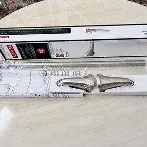 Delta Larkin 18 Inch Towel Bar Spotshield Brushed Nickel Finish